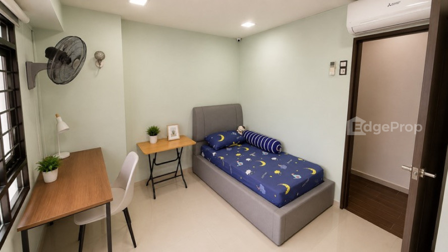 987D JURONG WEST STREET 93 photo 3