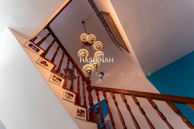 659 HOUGANG AVENUE 8 photo 2