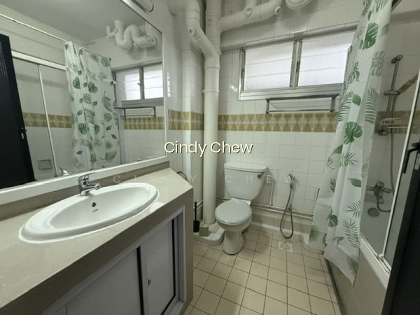496D TAMPINES AVENUE 9 photo 5