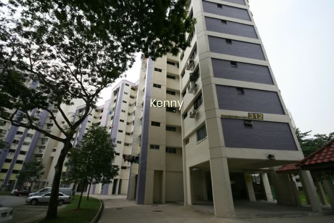 312 JURONG EAST STREET 32 photo 5