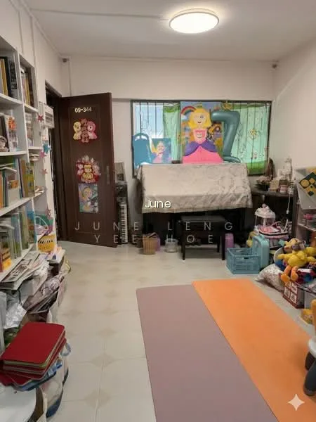 258 Tampines Street 21 image 1 of 10