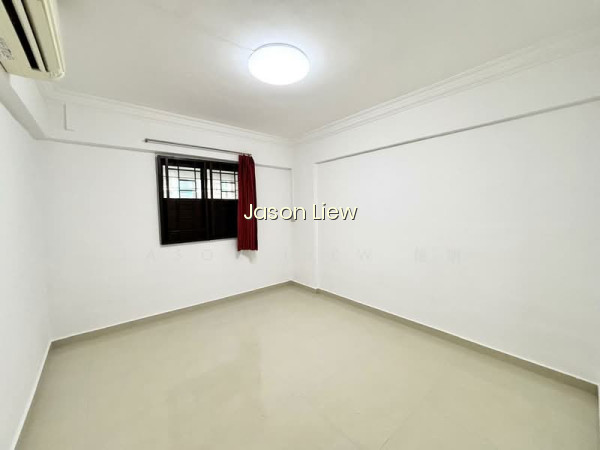 530 JURONG WEST STREET 52 photo 2