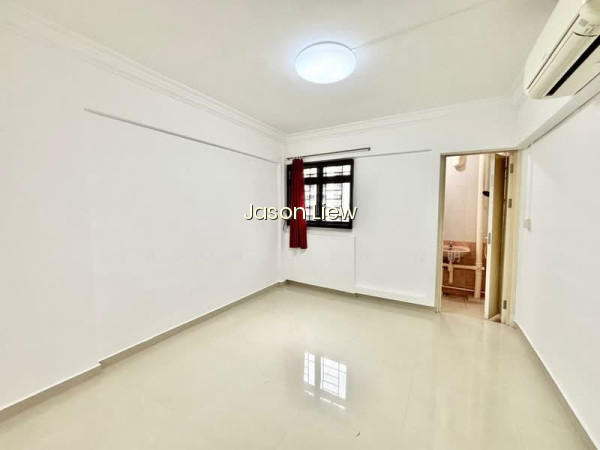 530 JURONG WEST STREET 52 photo 3
