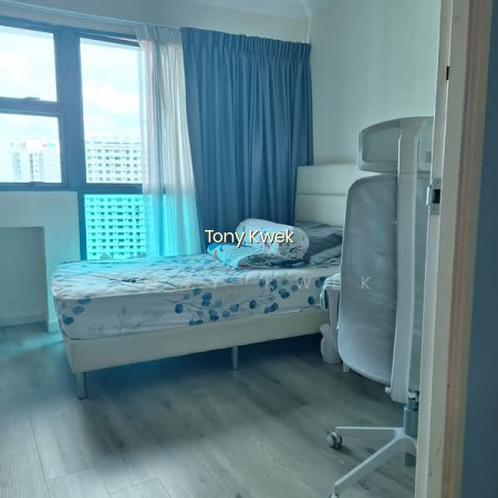 467 ADMIRALTY DRIVE photo 5