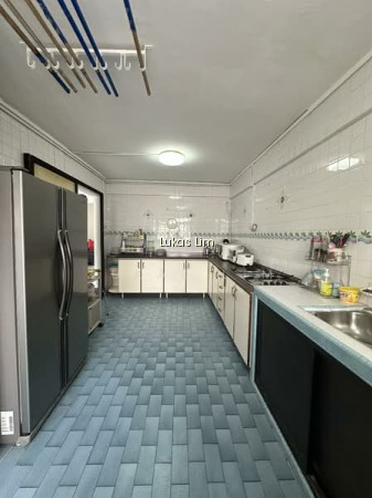 112 BEDOK RESERVOIR ROAD photo 5