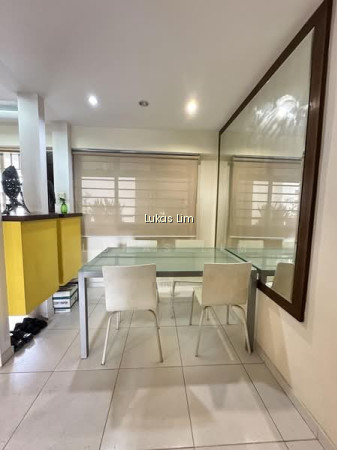636 WOODLANDS RING ROAD photo 3