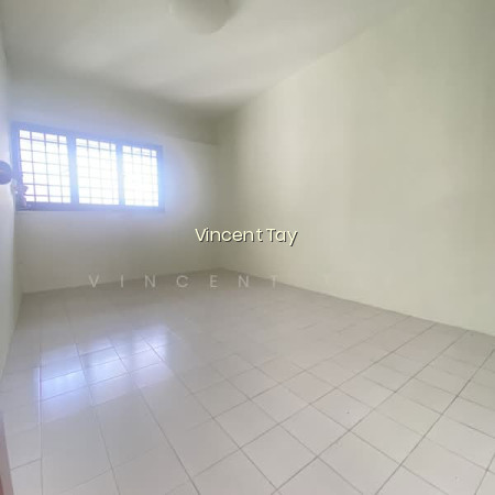 28 MARSILING DRIVE photo 5