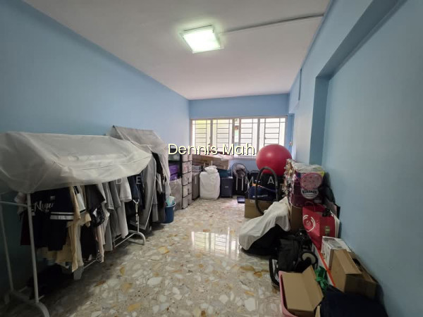 306 YISHUN CENTRAL photo 4