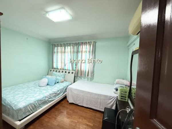 678D JURONG WEST STREET 64 photo 4