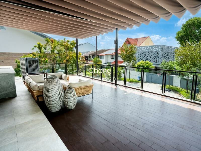 MODERN SEMI-D IN SIGLAP WITH LIFT/POOL. WIDE FRONTAGE. CUL DE SAC image 1 of 10