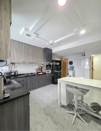 FERNWOOD TOWERS photo 6