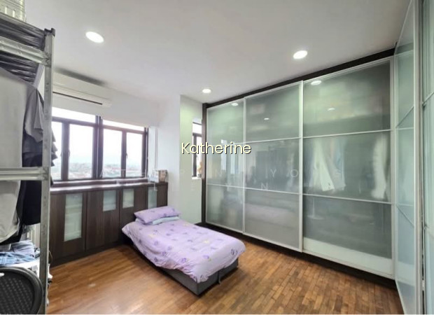 FERNWOOD TOWERS 10