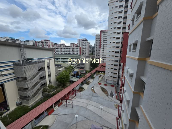 510 PASIR RIS STREET 52 photo 4