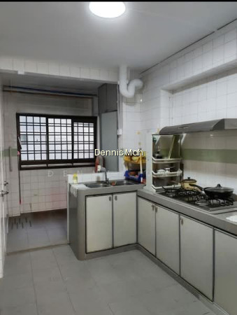 880 WOODLANDS STREET 82 photo 3