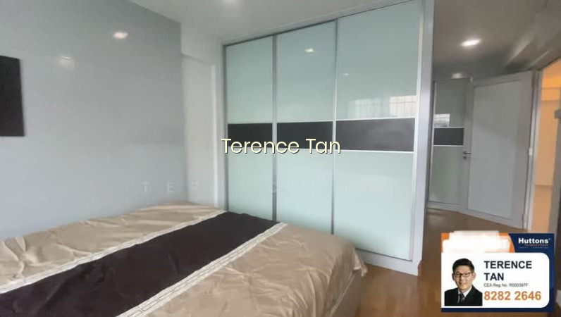 207 PASIR RIS STREET 21 photo 3