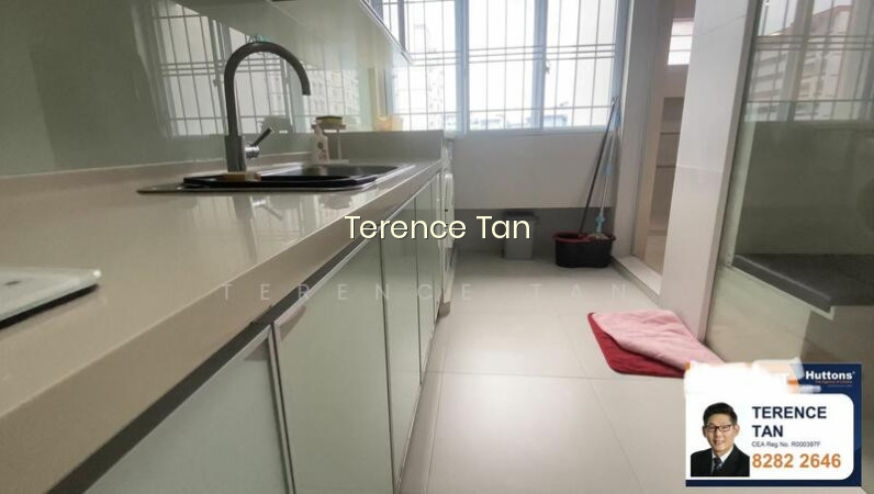 207 PASIR RIS STREET 21 photo 6