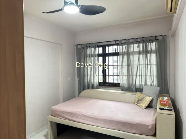 11 CANTONMENT CLOSE photo 3