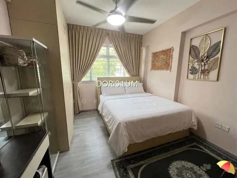 211D Punggol Walk image 1 of 6