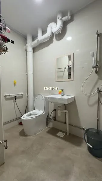 717 Jurong West Street 71 image 1 of 10