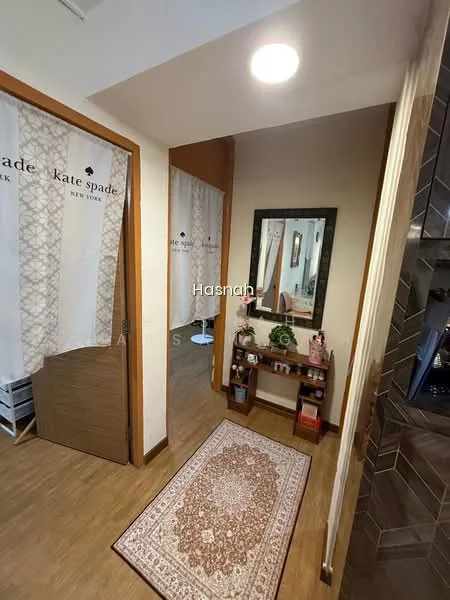 693 Hougang Street 61 image 1 of 10