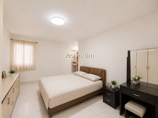 480 SEMBAWANG DRIVE photo 6