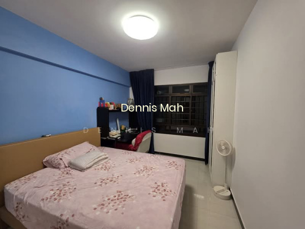 268B BOON LAY DRIVE photo 2