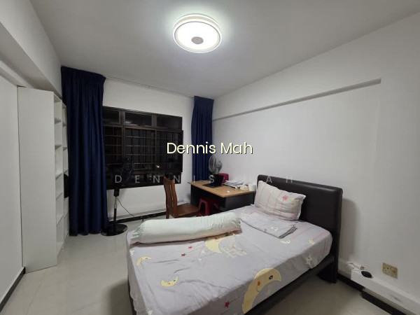 268B BOON LAY DRIVE photo 4