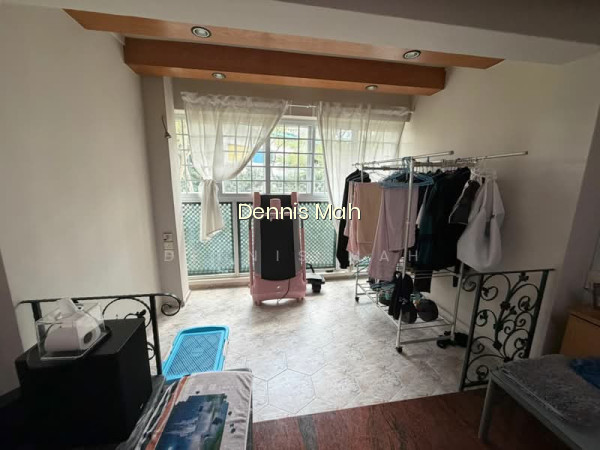 304 CANBERRA ROAD photo 2