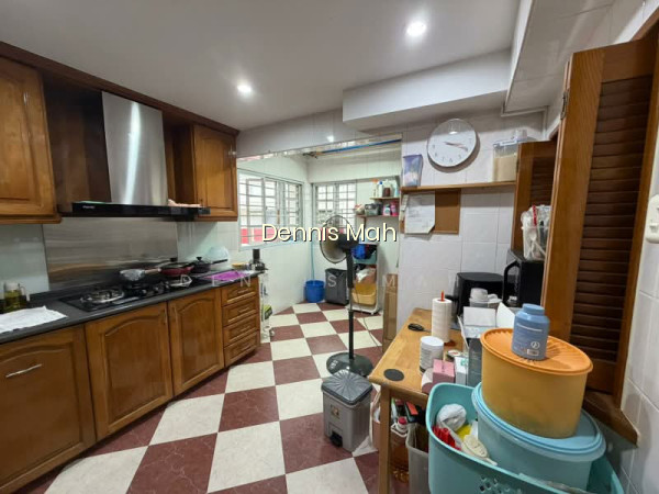 304 CANBERRA ROAD photo 3