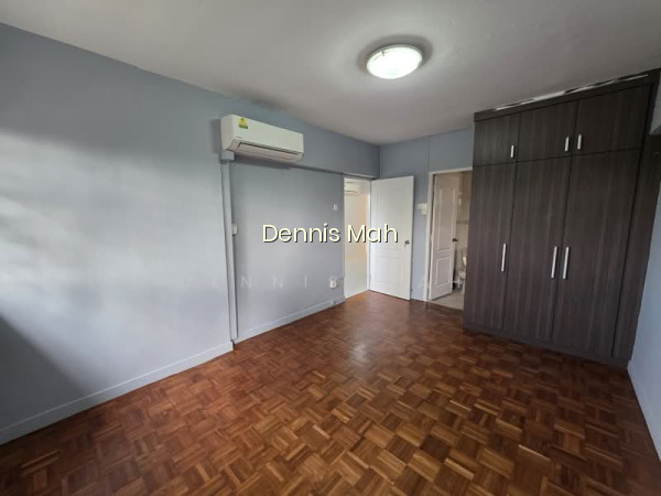 NEPTUNE COURT photo 3