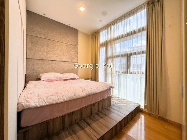FREEHOLD PENTHOUSE NEAR KOVAN MRT photo 5