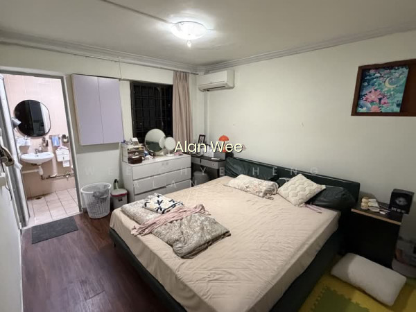 211 JURONG EAST STREET 21 photo 2