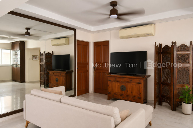 114 LENGKONG TIGA photo 6