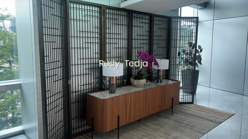 MARINA BAY RESIDENCES photo 4