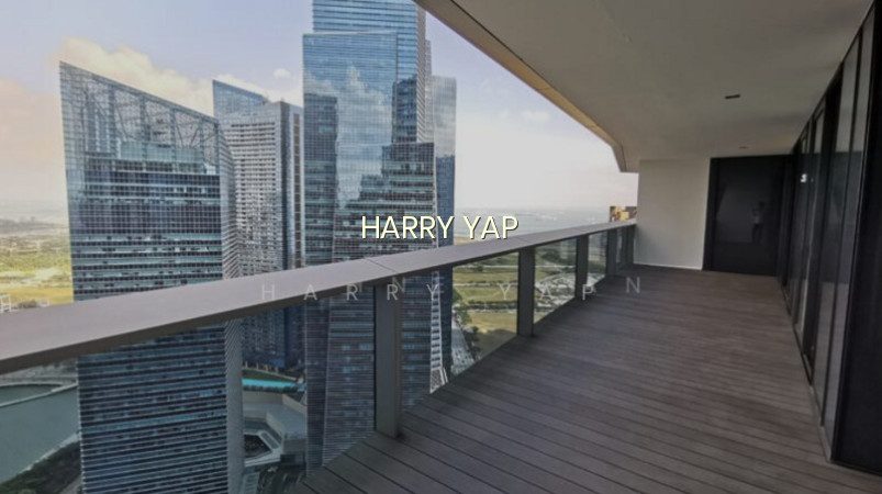 MARINA BAY SUITES photo 4