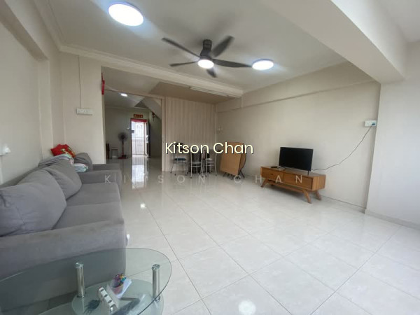 230 HOUGANG STREET 21 photo 5