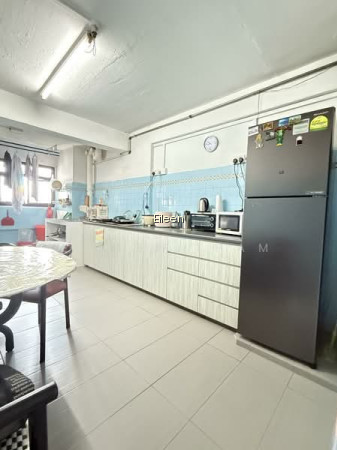 44 SIMS DRIVE photo 4