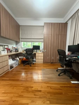 LANDRIDGE CONDO photo 2
