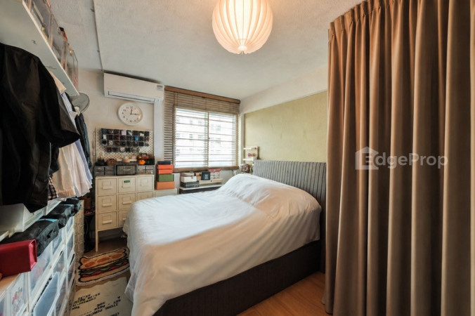 81 COMMONWEALTH CLOSE photo 3