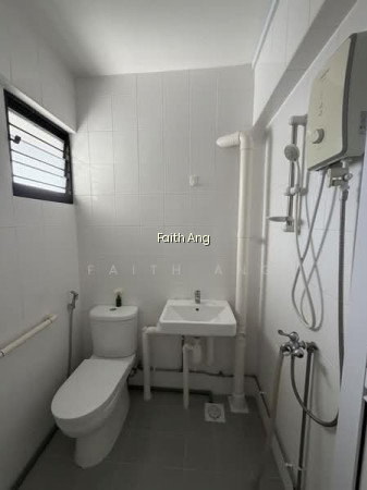 179 ANG MO KIO AVENUE 5 photo 4