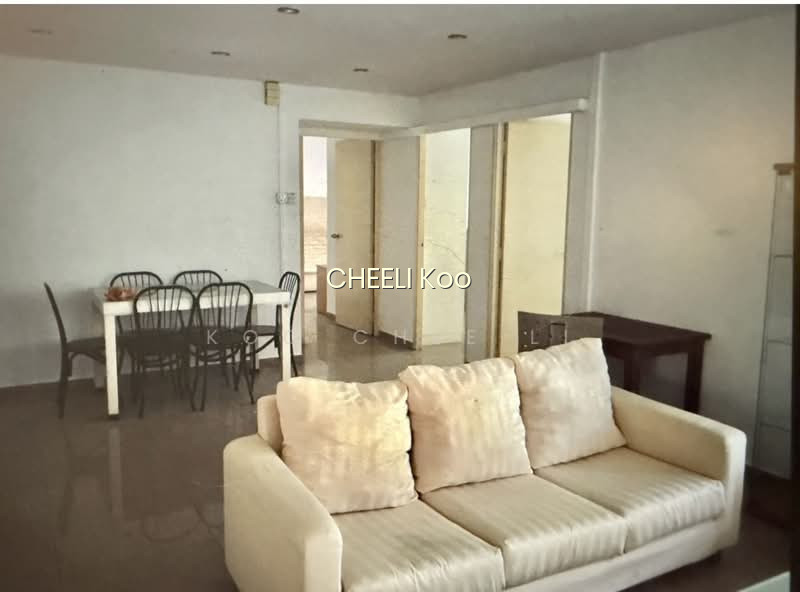 421 CANBERRA ROAD image 1 of 3