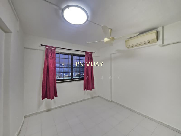 204 SERANGOON CENTRAL photo 2
