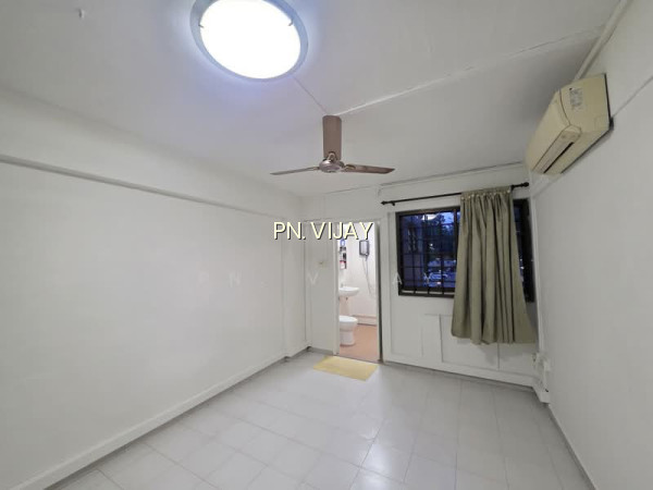 204 SERANGOON CENTRAL photo 5
