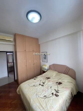HILLVIEW GREEN 8