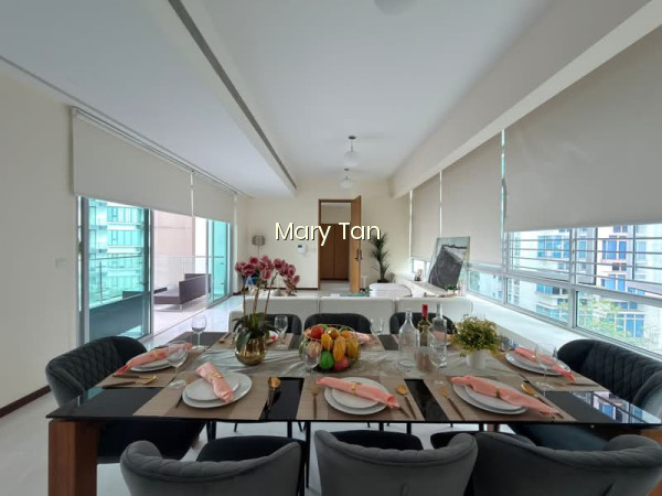 RESIDENCES @ EMERALD HILL photo 5