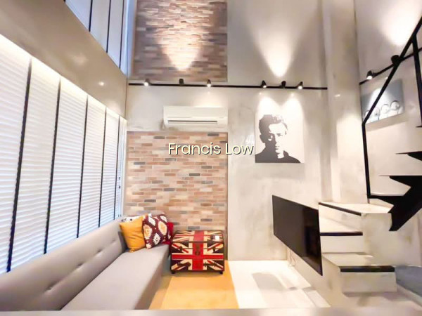 ROYCE RESIDENCES photo 6