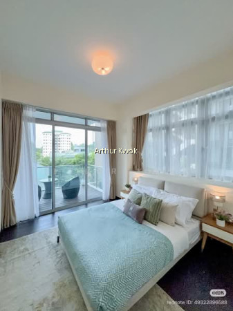 RESIDENCES @ EMERALD HILL photo 6