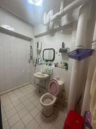 574 HOUGANG STREET 51 photo 4