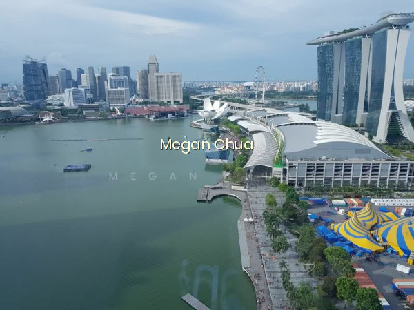 MARINA BAY RESIDENCES photo 3