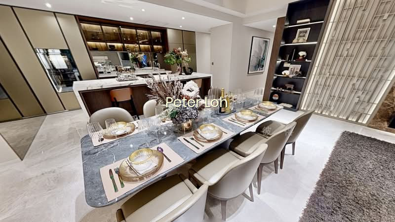 NEWPORT RESIDENCES photo 6